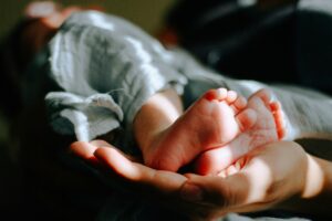 Trabajar juntos para apoyar una nutrición infantil óptima y unas decisiones informadas sobre la alimentación del lactante